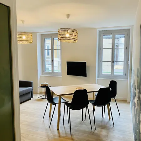 Suite 24 Appart'Hotel-L'Annexe-3 Etoiles Montceau-les-Mines Exterior foto